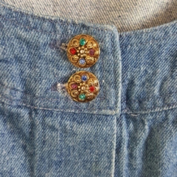 Denim Sleeveless Dress with Button Jewels - Picture 4 of 5